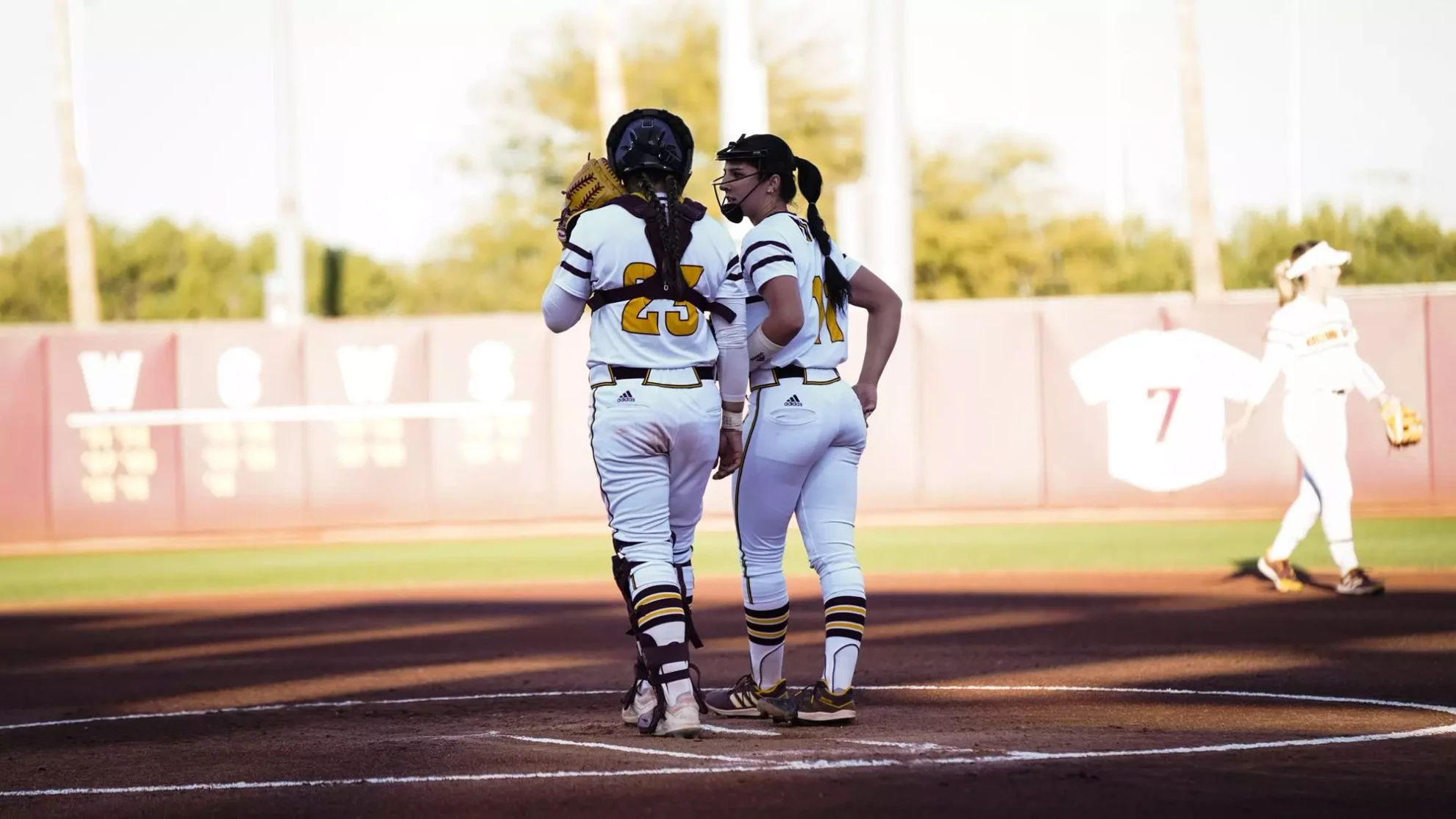Softball Falls to Reigning Champs - ASU Sun Devil Athletics