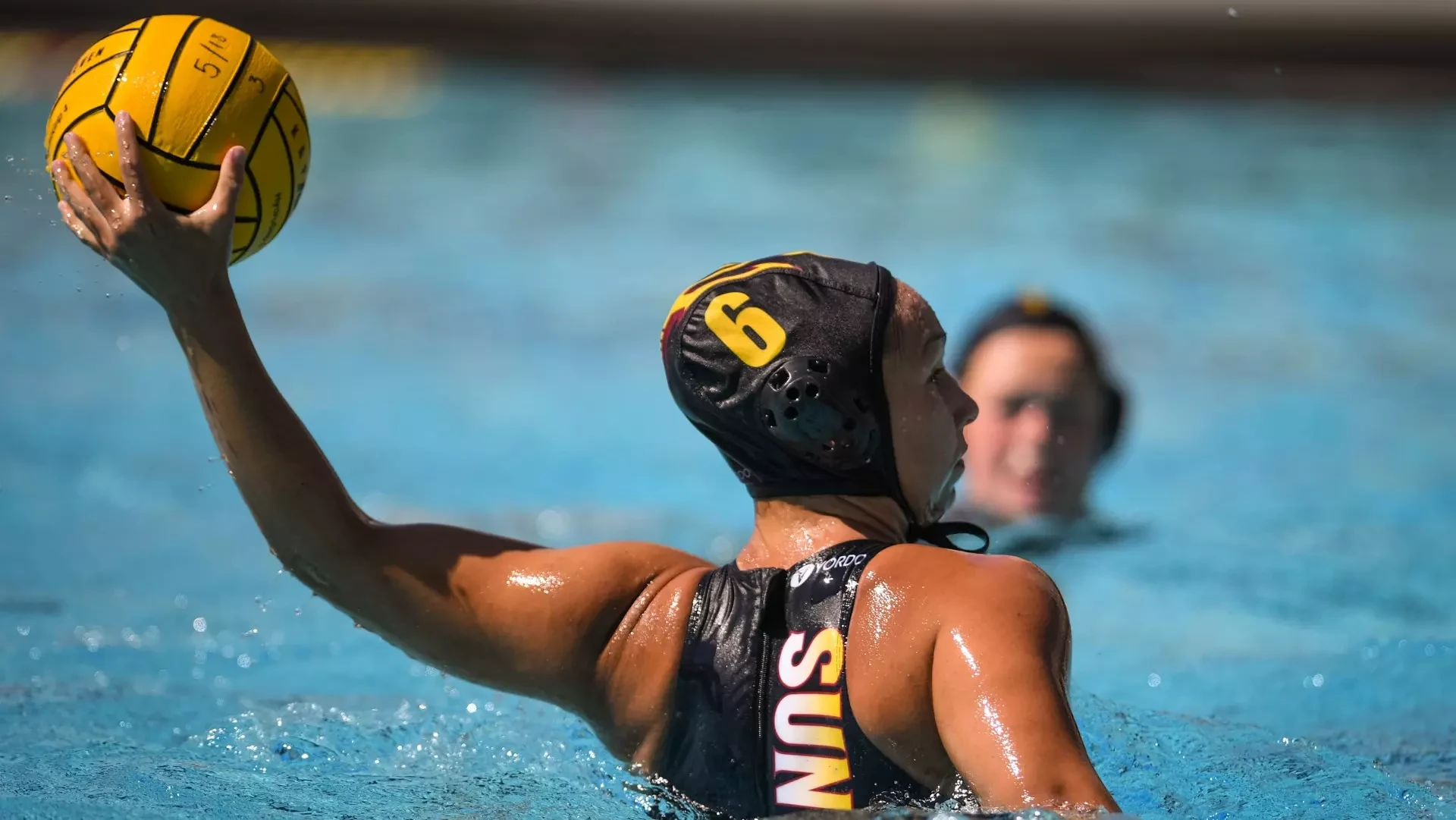 baksa Mini Baksa- Portable Urine Tank for Bedridden - Peeschute